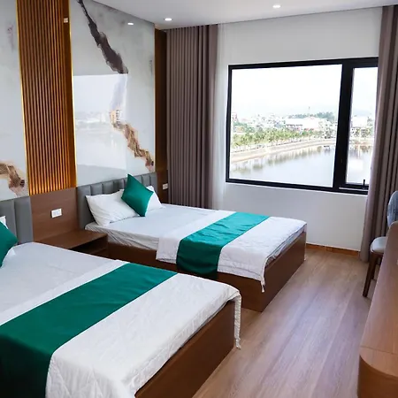 12 Ao Ca Hotel