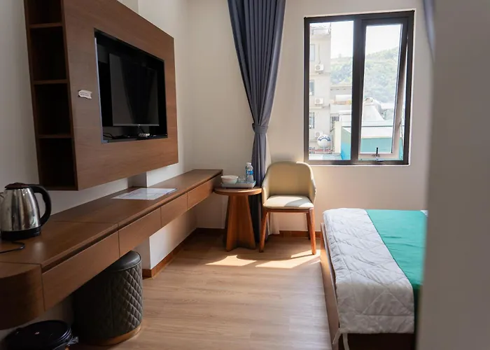 12 Ao Ca Hotel 3*